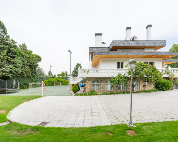 ¿Por qué sube el precio de la vivienda en los municipios cercanos a Madrid? La nueva demanda por el diseño y el espacio exterior