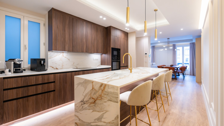 Carpintería invisible: el secreto del lujo que revaloriza tu vivienda